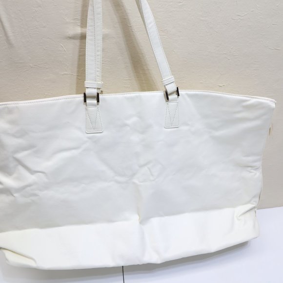 Versace Parfums White Weekender Travel Large Tote 22” x 14” - Picture 9 of 11